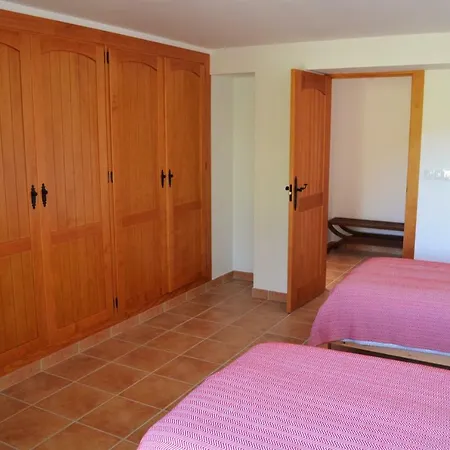 Holiday home Casa De Las Canas By Rosas Cantares