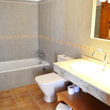 Casa De Las Canas By Rosas Cantares *